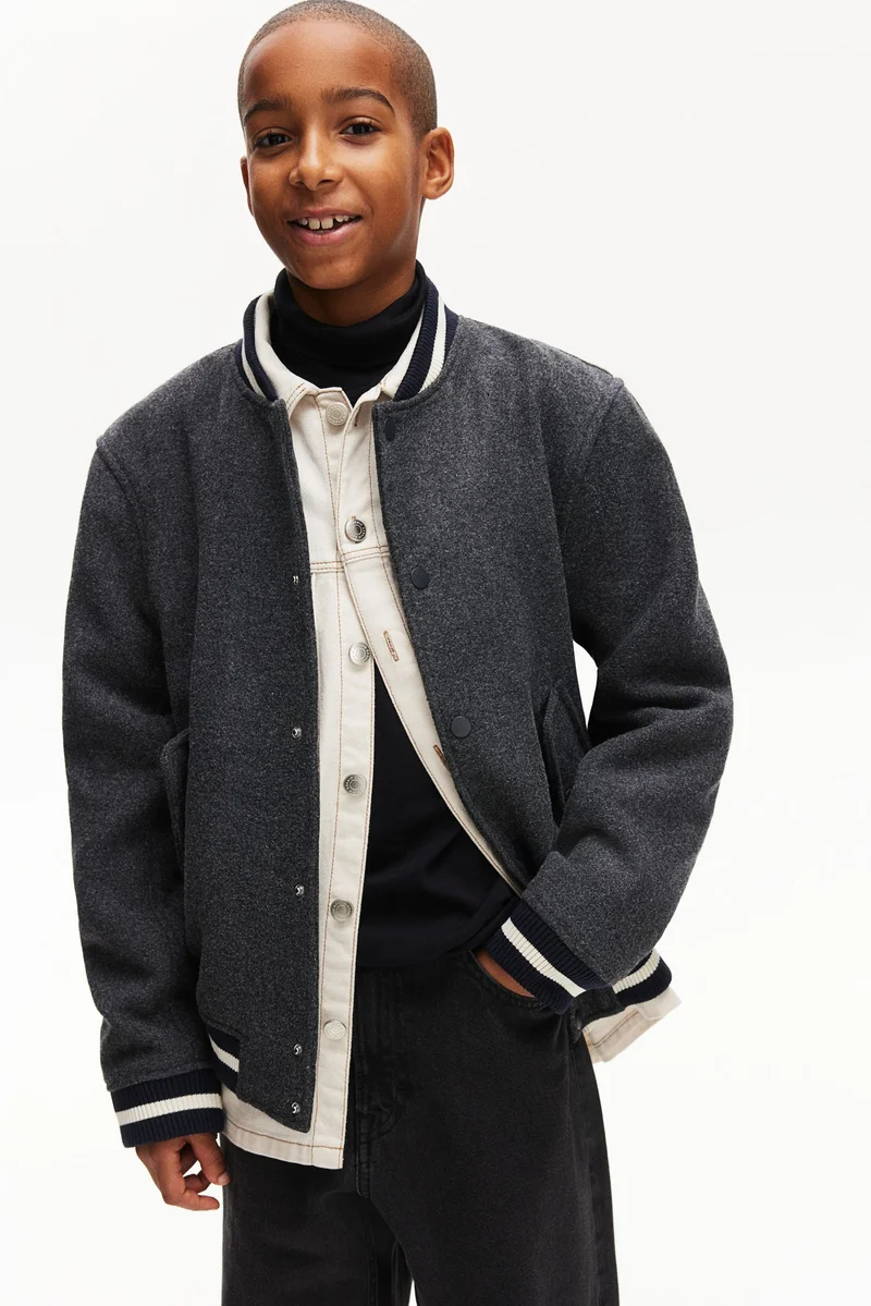 اتش اند ام جاكيت بيسبول